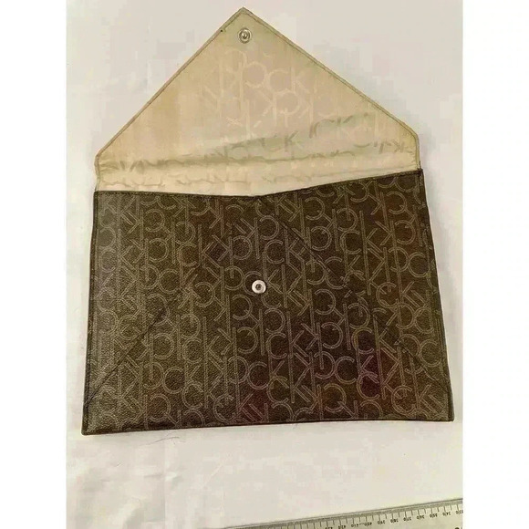 Calvin Klein Tablet Sleeve Case Clutch 11" x 8.5" Brown Logo - Picture 11 of 12